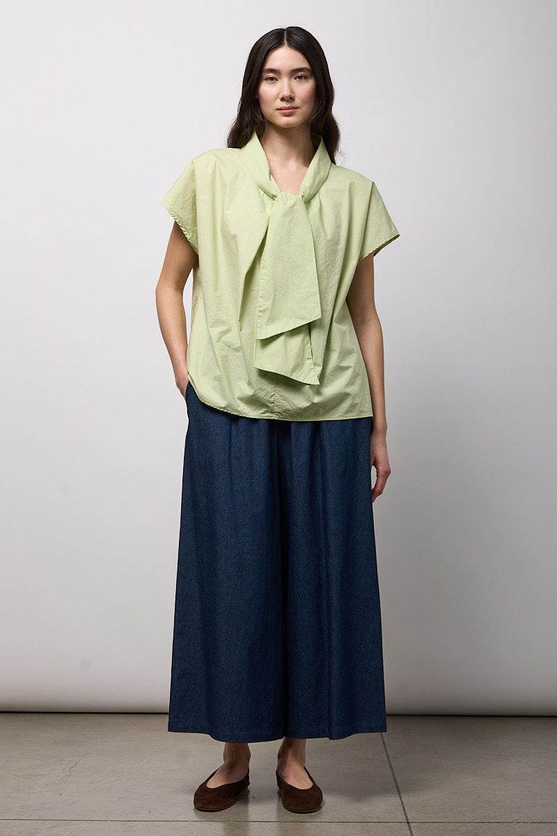 TOP CON COLLO A NASTRO