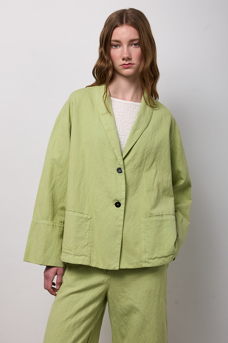 GIACCA CORTA AMPIA CON TASCHE E 2 BOTTONI