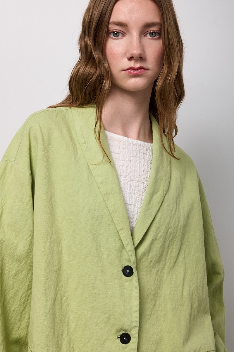 GIACCA CORTA AMPIA CON TASCHE E 2 BOTTONI