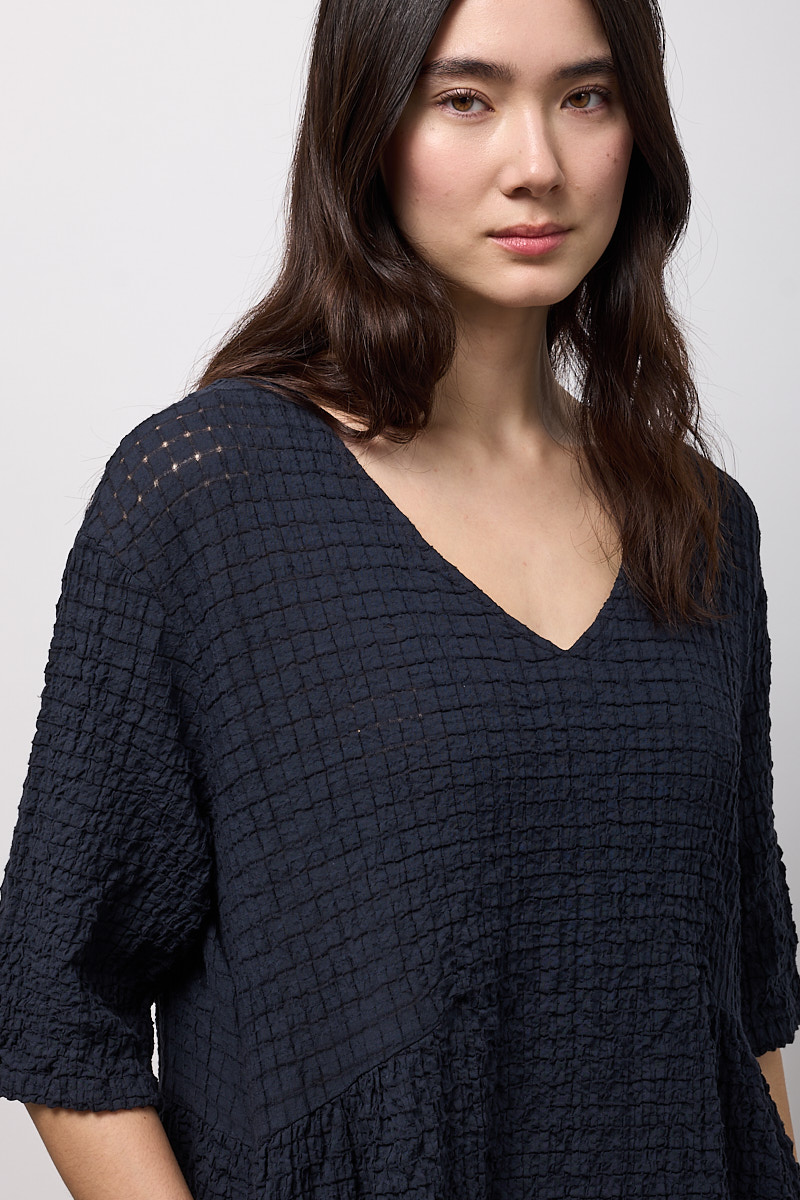 ABITO SCOLLO V SVASATO MEZZA MANICA