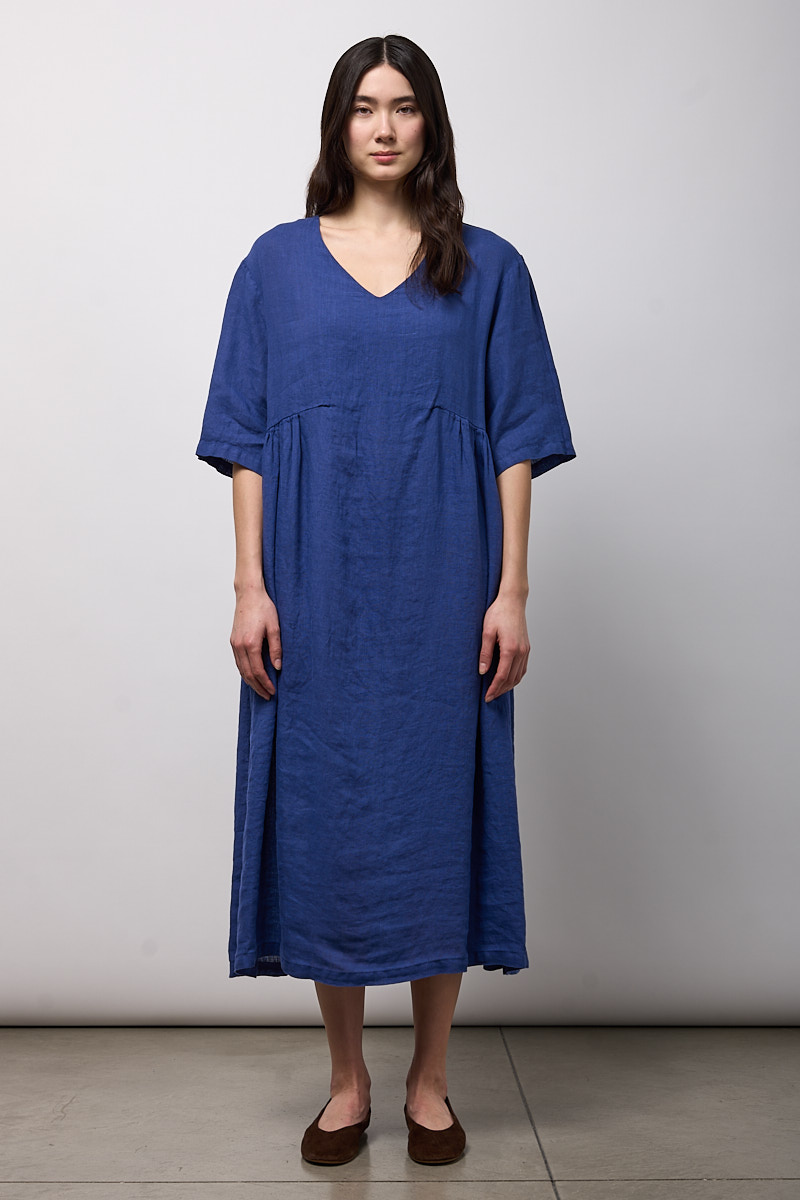 ABITO SCOLLO V SVASATO MEZZA MANICA