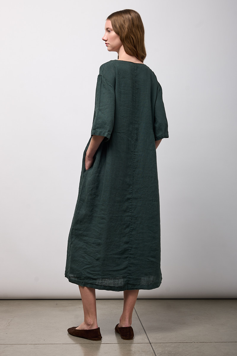 ABITO SCOLLO V SVASATO MEZZA MANICA