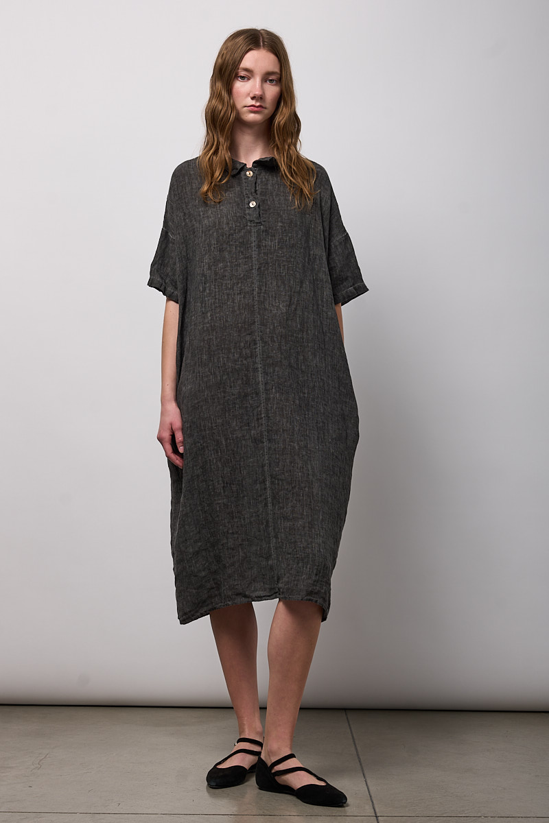 ABITO LUNGO CON COLLO DA CAMICIA E MANICA CORTA