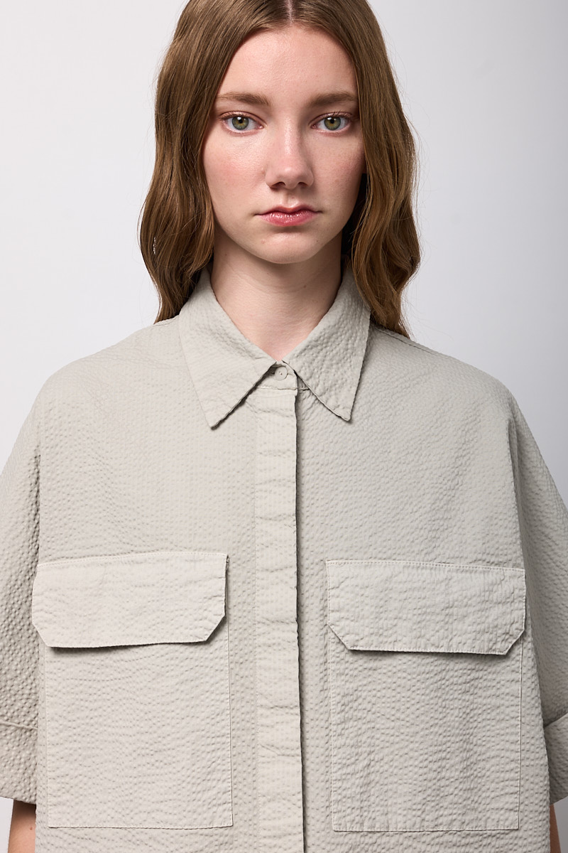 CAMICIA CON DUE TASCONI