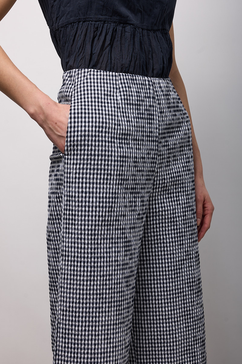 PANTALONE LARGO CON ELASTICO IN VITA