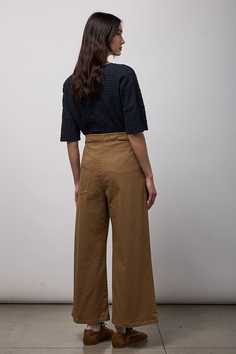 PANTALONE CROP GAMBA AMPIA