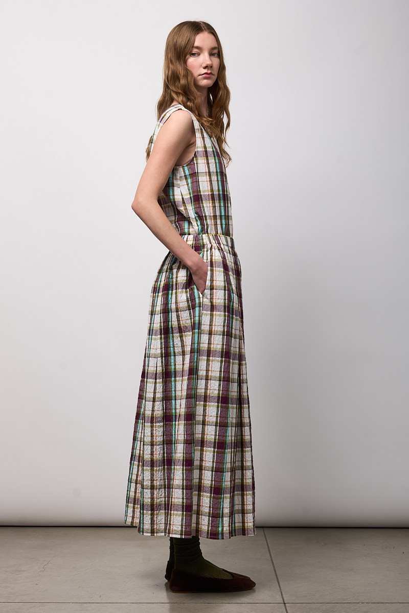 GONNA CON ELASTICO IN VITA E PIEGHE