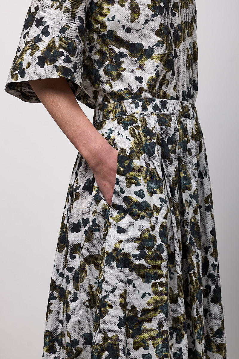 GONNA AMPIA CON ELASTICO IN VITA E PIEGHE