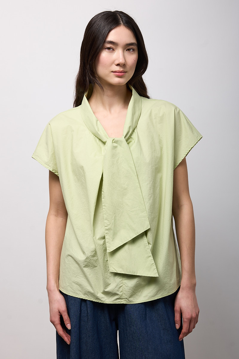 TOP CON COLLO A NASTRO